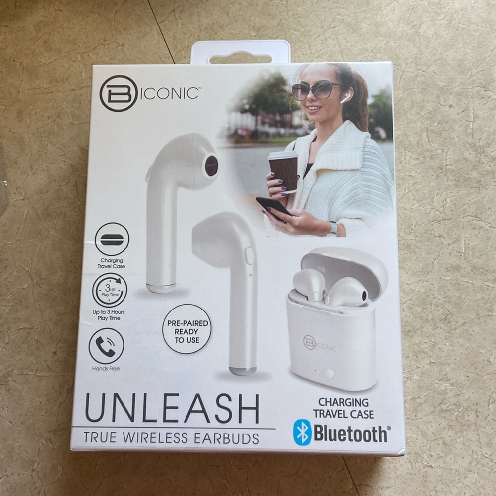 Wireless earbuds